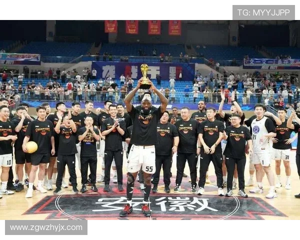 梅森琼斯荣膺G联赛FMVP正式加盟中国香港金牛篮球俱乐部